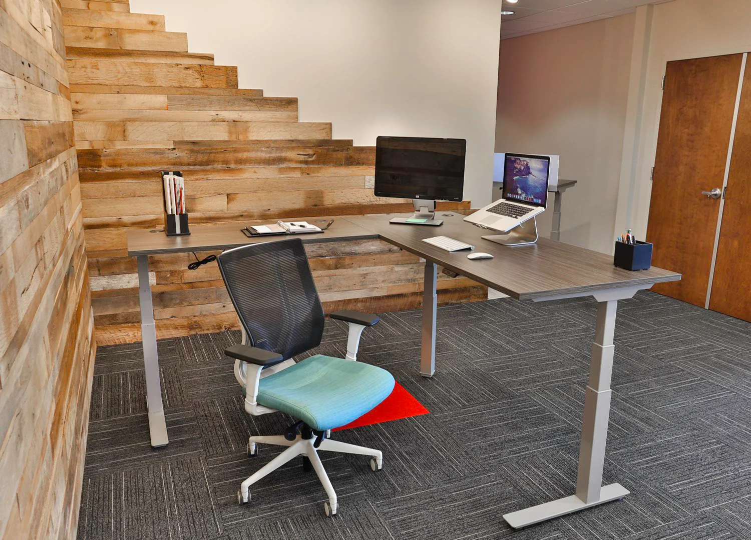 Think Desk L-Shape - Image 5