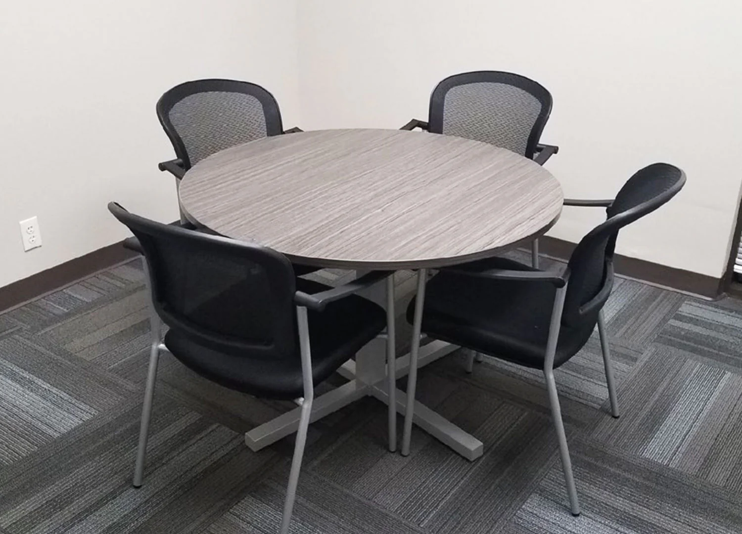 Meshla Guest Chair - Image 6