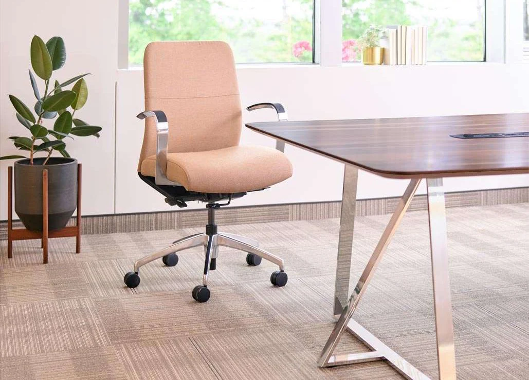 Omala Conference Table - Image 4
