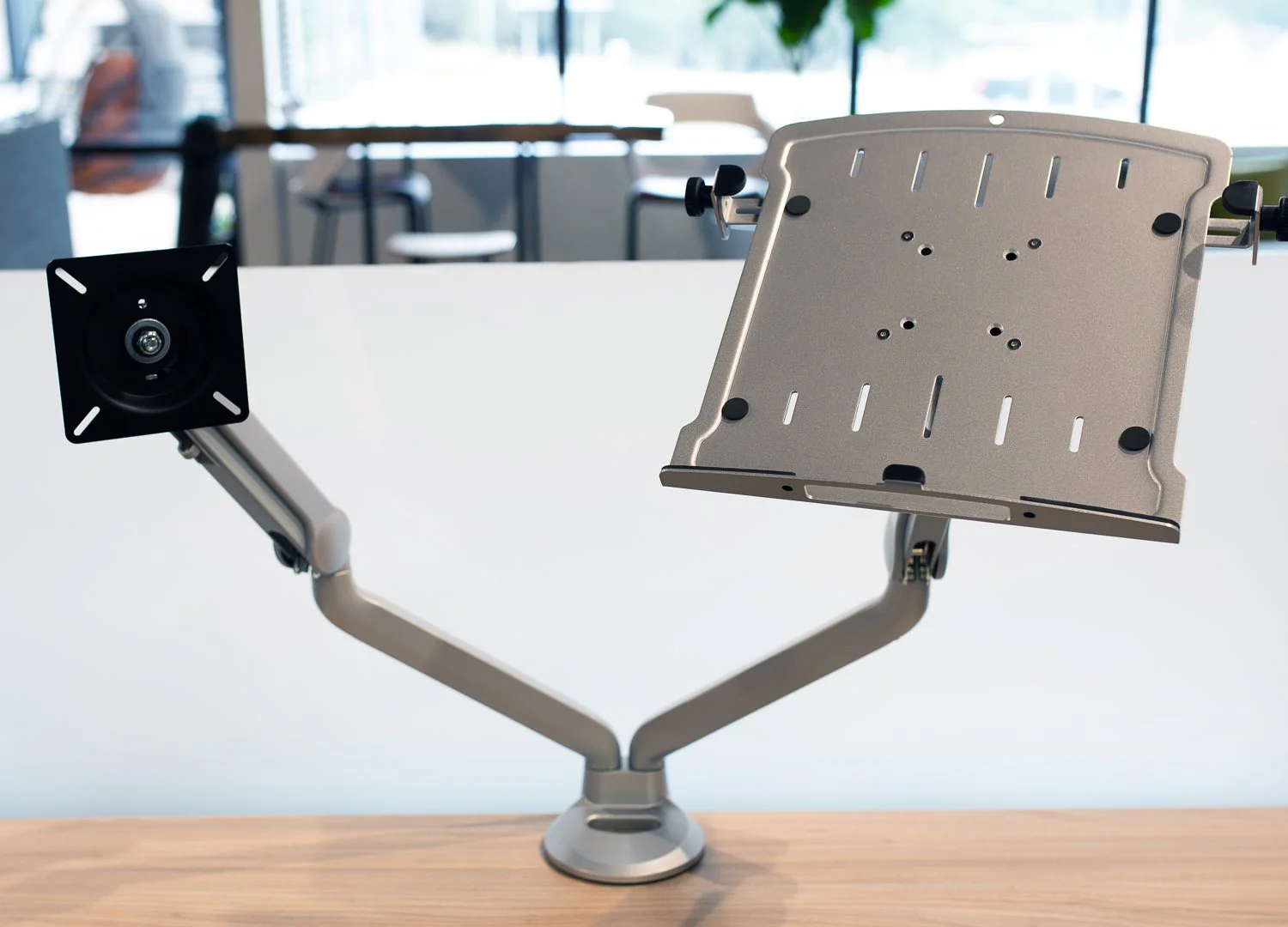 Series II Monitor Arm - Image 12